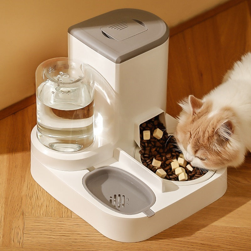 Automatic cat water fountain